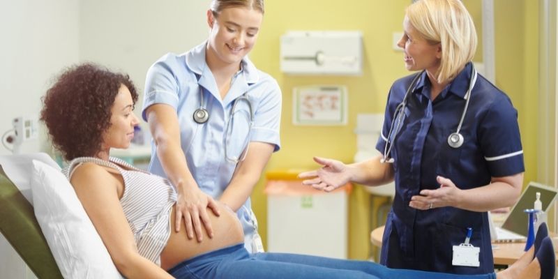 midwifery-jobs-in-london-midwife-courses-learndirect